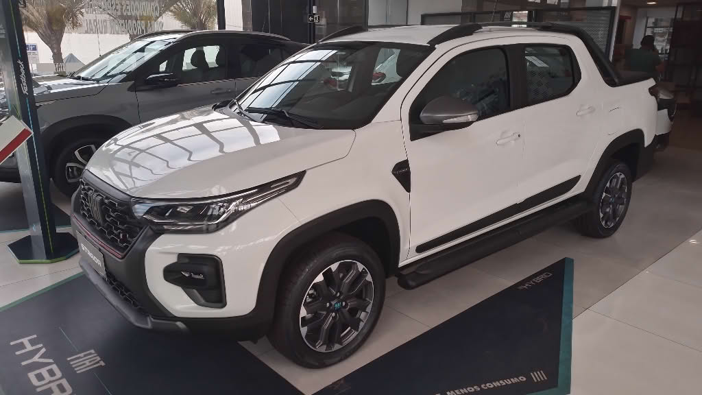 FIAT STRADA ULTRA CD 1.0 AUT 2026 0KM
