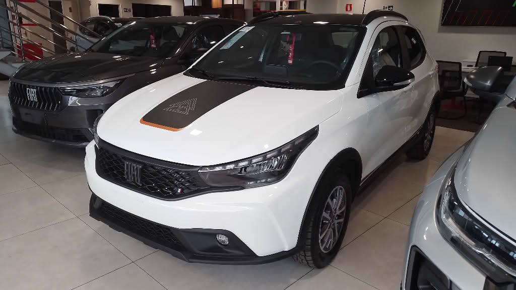 FIAT ARGO TREKKING 1.3 AT 2026 0KM