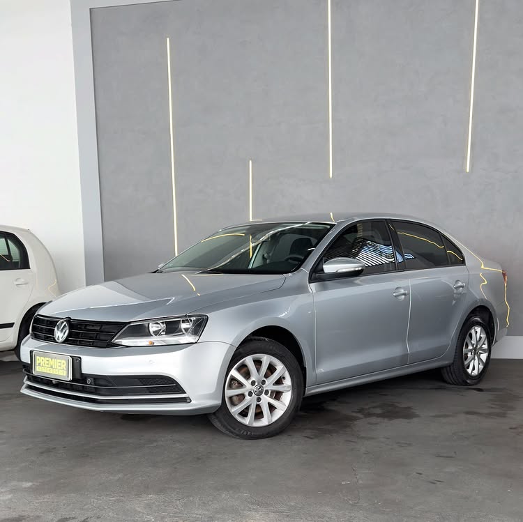 Volkswagen Jetta Trendline 1.4 turbo 2016