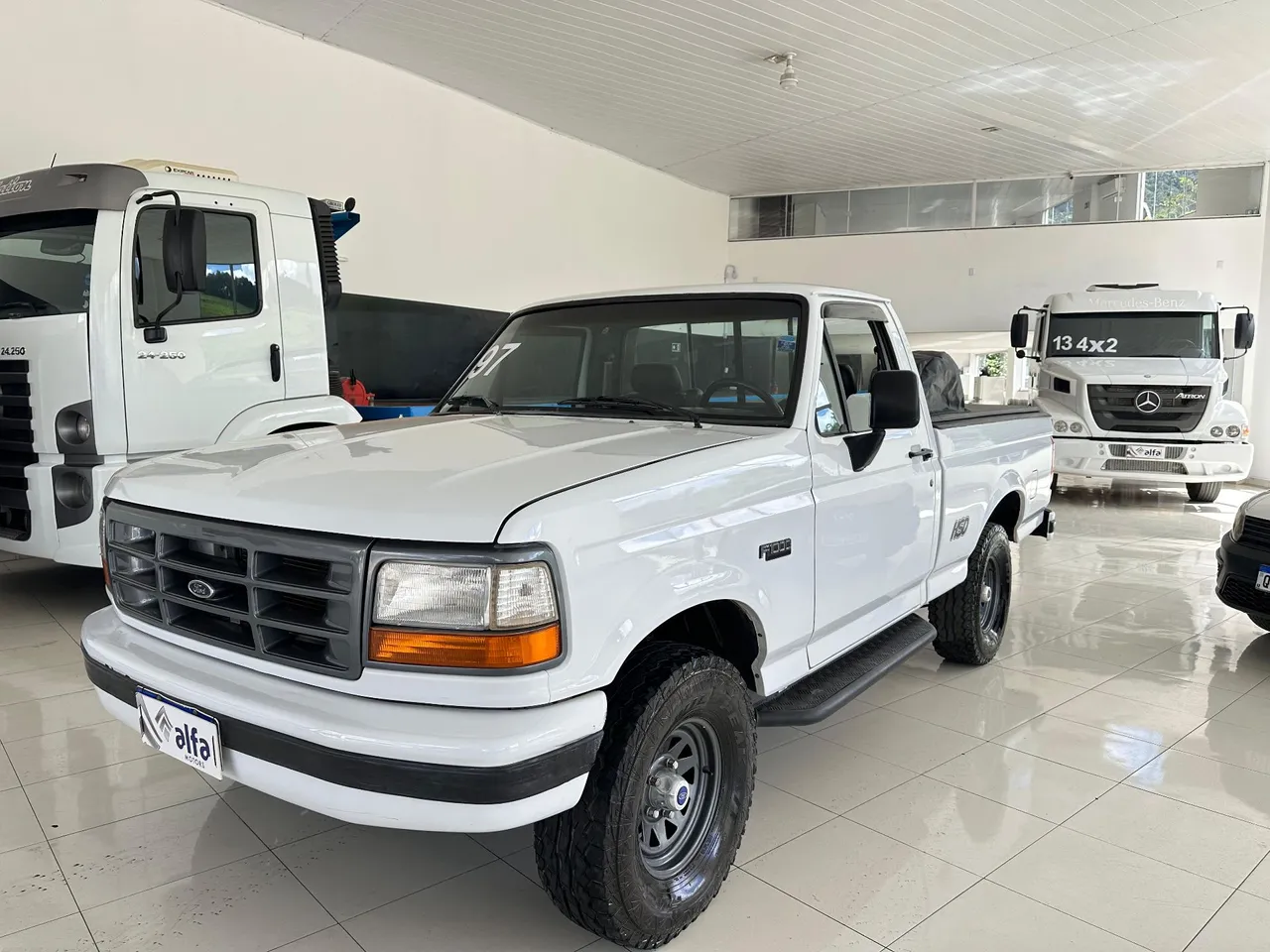 FORD F-1000 XL 2.5 HSD TDI 1997