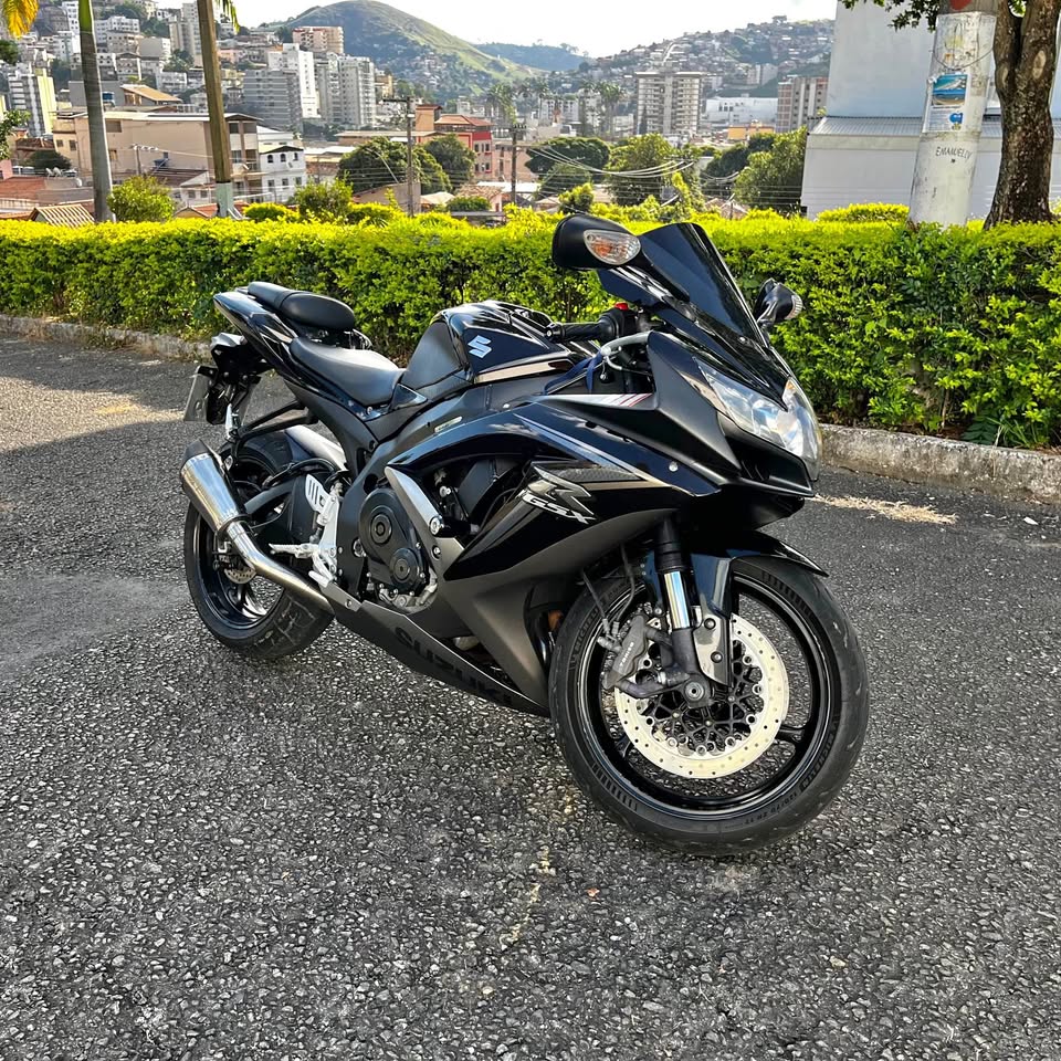 SUZUKI GSX-R 750 W SRAD 2012