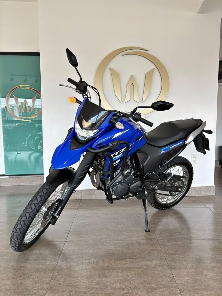 YAMAHA XTZ 250 LANDER 2024