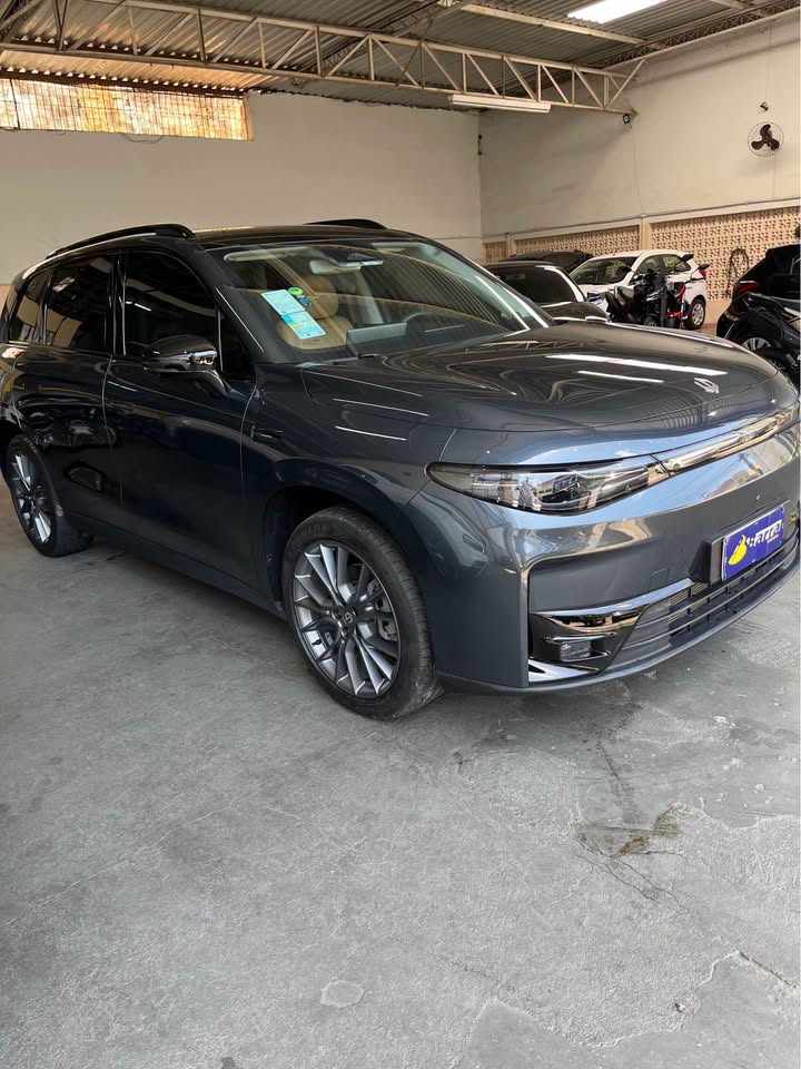 Leapmotor C10 Híbrido Plug-in Reev E27 2025/2026