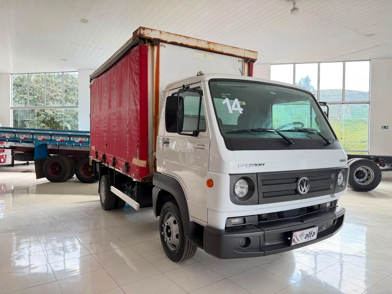 VOLKSWAGEN 5.150 BAÚ SIDER 2014