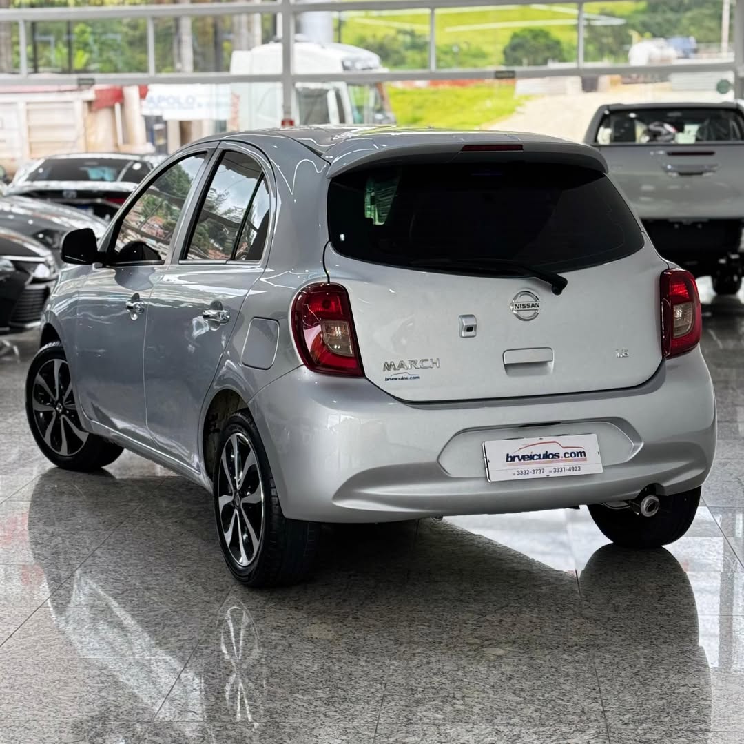 NISSAN MARCH 1.6 SL 2016